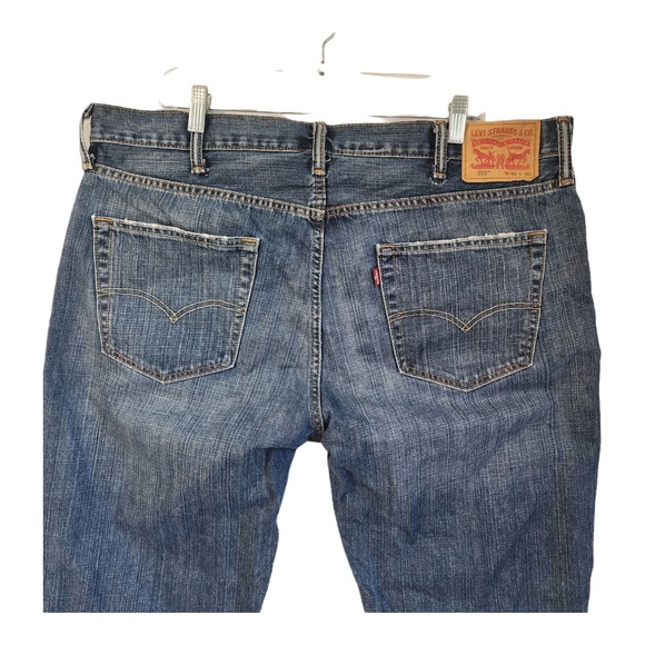 Levis Men's 559 Relaxed Fit Straight Blue Denim Jeans Size 40X32 - Picture 4 of 11